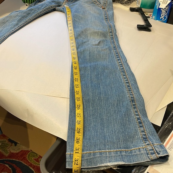 True Religion Sammy Big T Jeans Women’s 27 LIGHT Wash Contrast Stitching Y2K - Picture 16 of 16